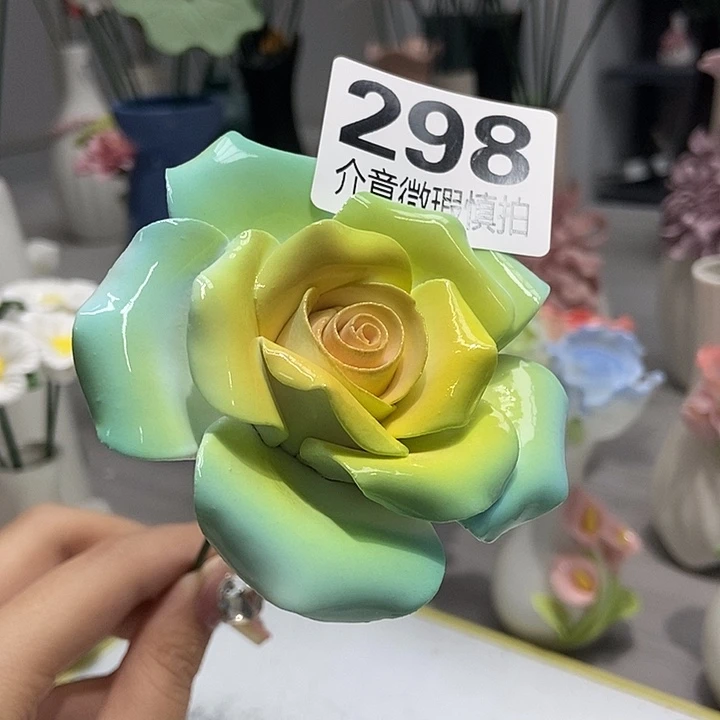 陶瓷纯手工捏花设计