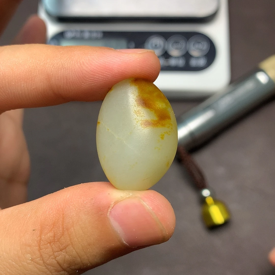 和田玉（糖玉）未镶嵌挂件