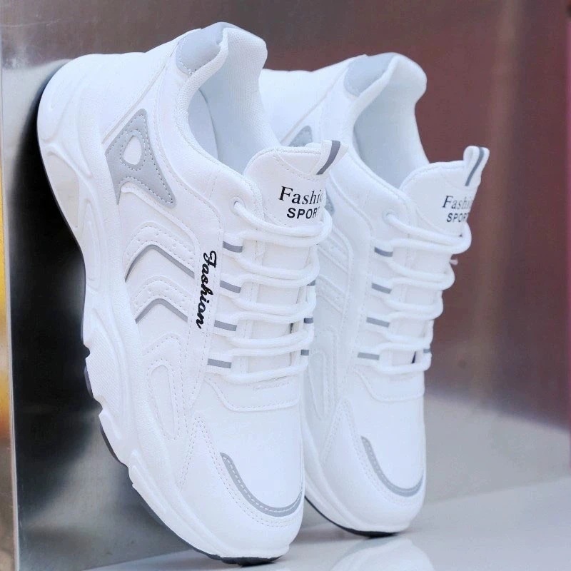 男鞋冬季透气2025新款休闲小白鞋子潮鞋跑步运动鞋男士厚底老爹鞋