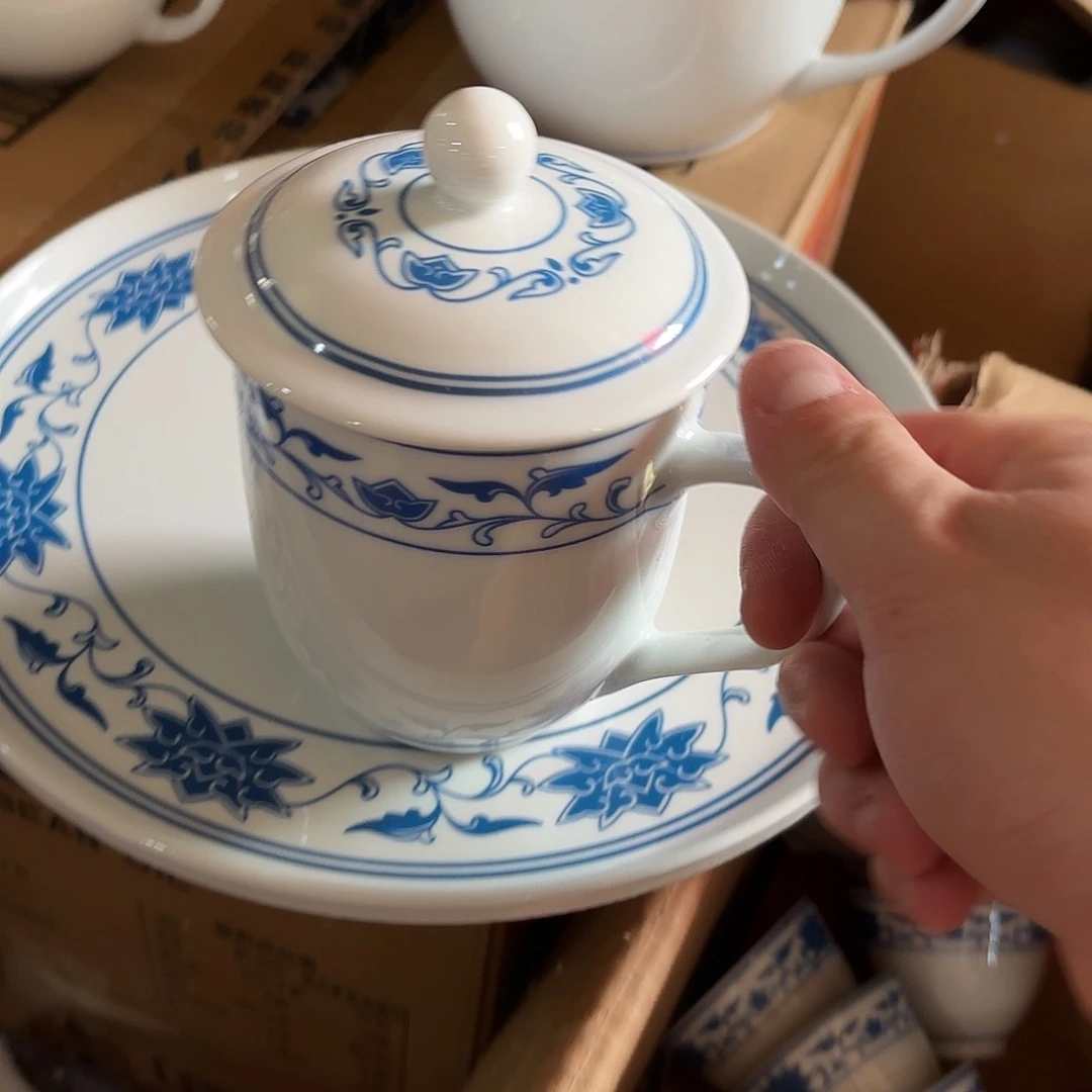 摆件景德镇现代陶瓷用品