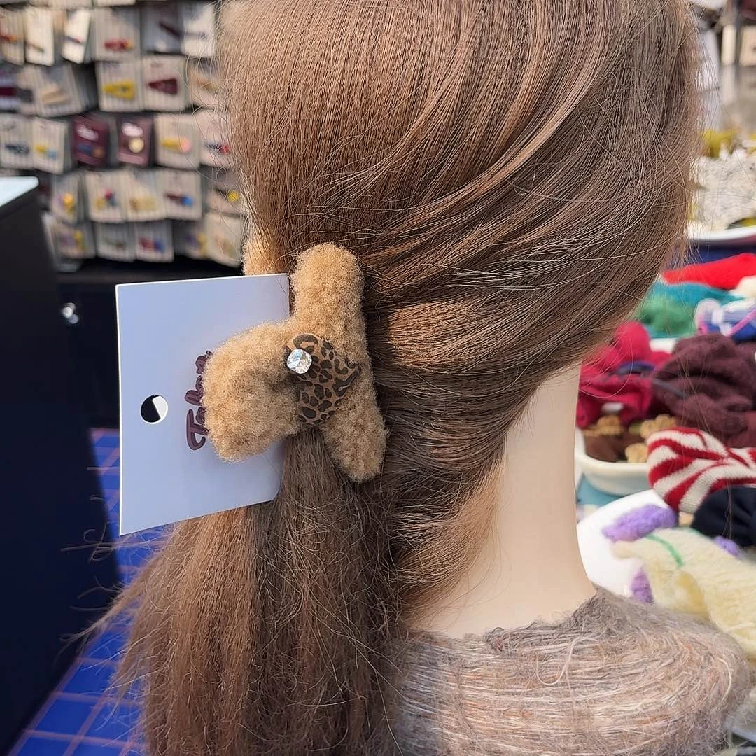 布艺非金属卡其色豹纹爱心小爪