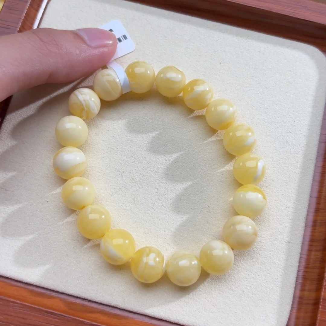 未镶嵌琥珀珠宝奇石646