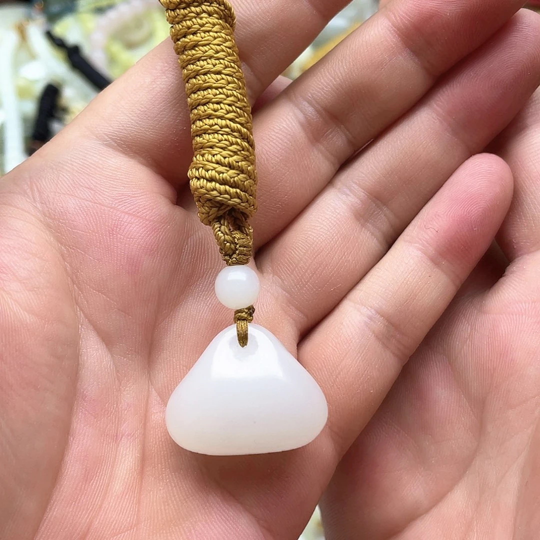 和田玉未镶嵌吊坠(不含链)