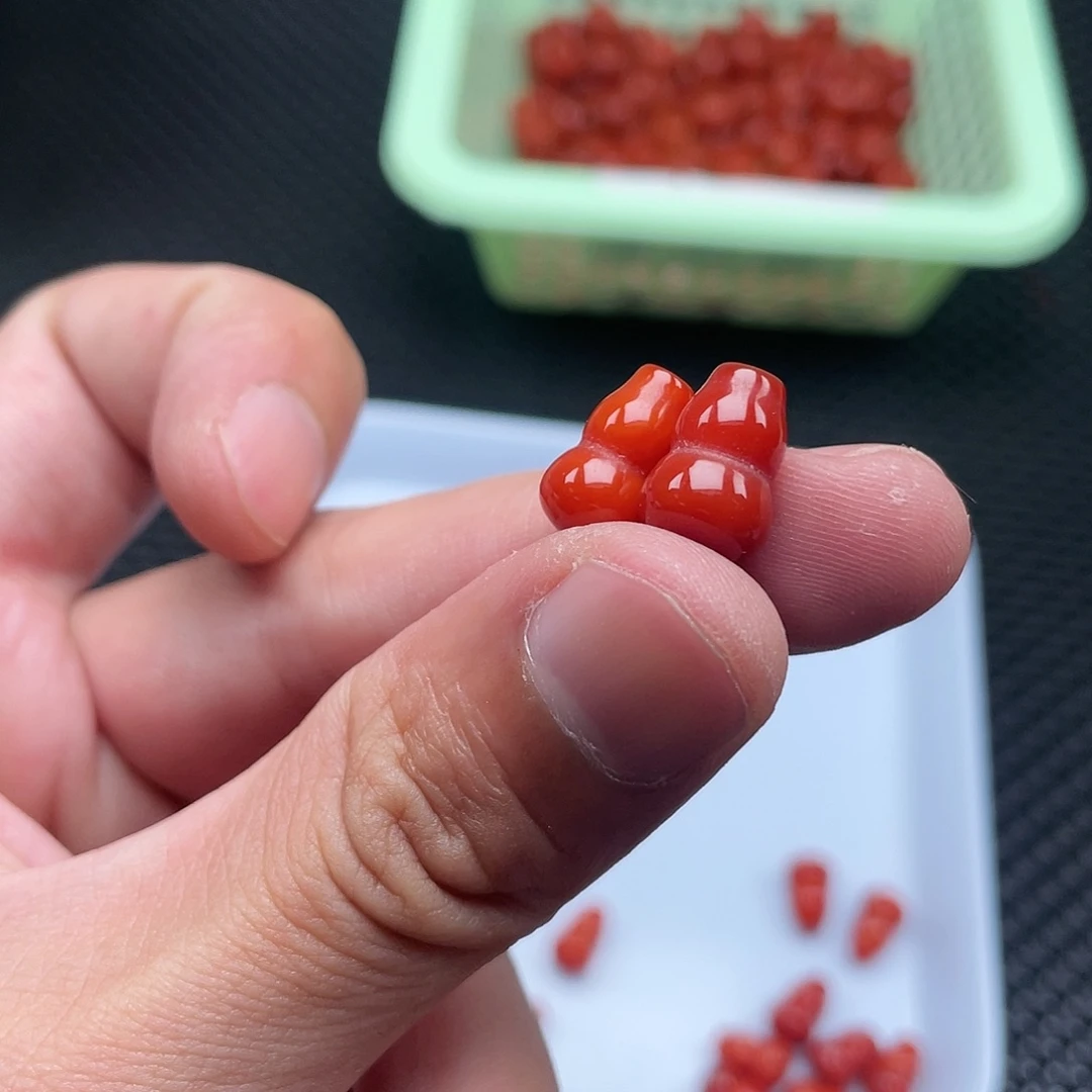 南红玛瑙8*13柿子红葫芦一组2颗未镶嵌