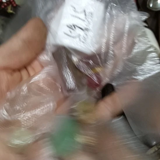 且***吟瓷片5915号工艺品