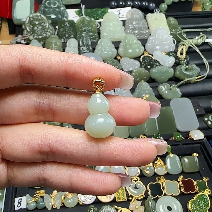 颈饰银S925镶嵌和田玉