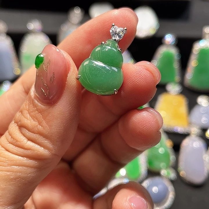 翡翠银S925镶嵌颈饰