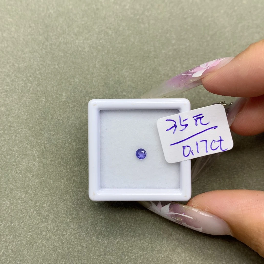 漂***鸭蓝宝石裸石未镶嵌0.17ct