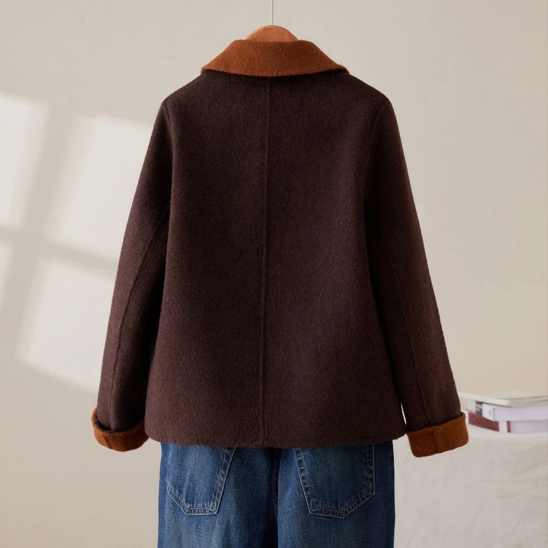 好看的女士时尚呢大衣