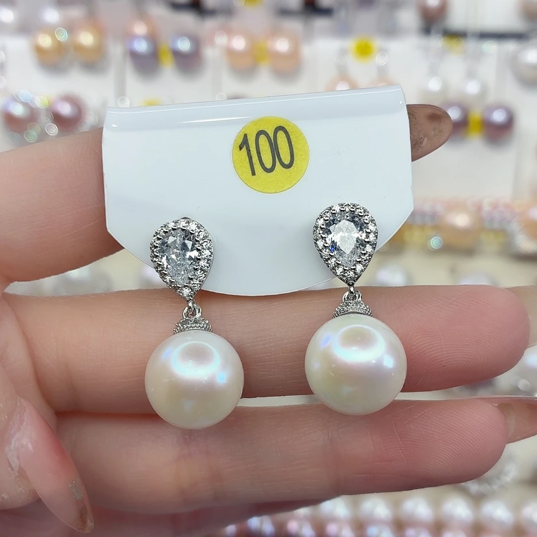 淡水珍珠耳饰未镶嵌