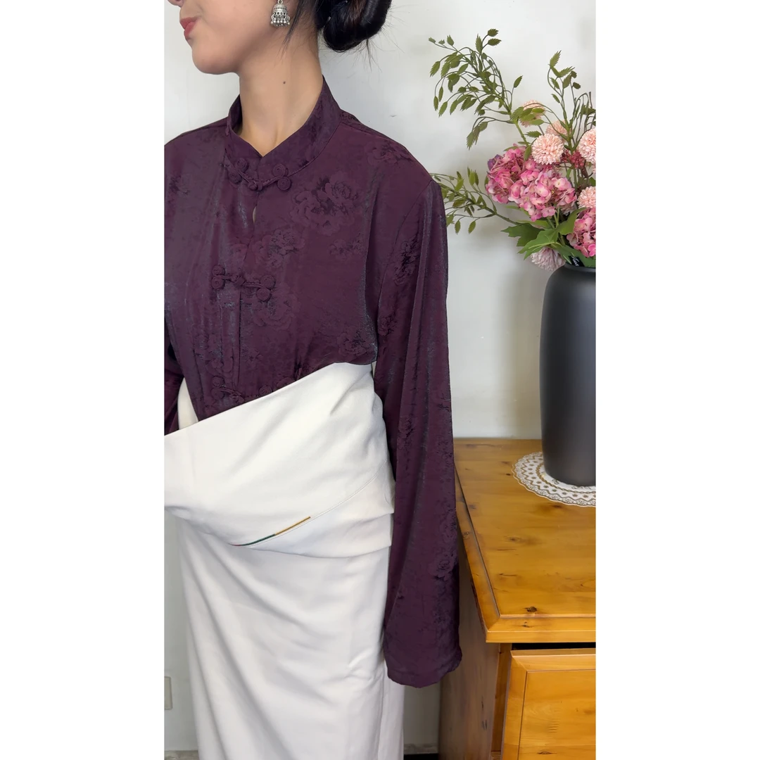 白色系列薄款藏袍套装（一套➕腰带）