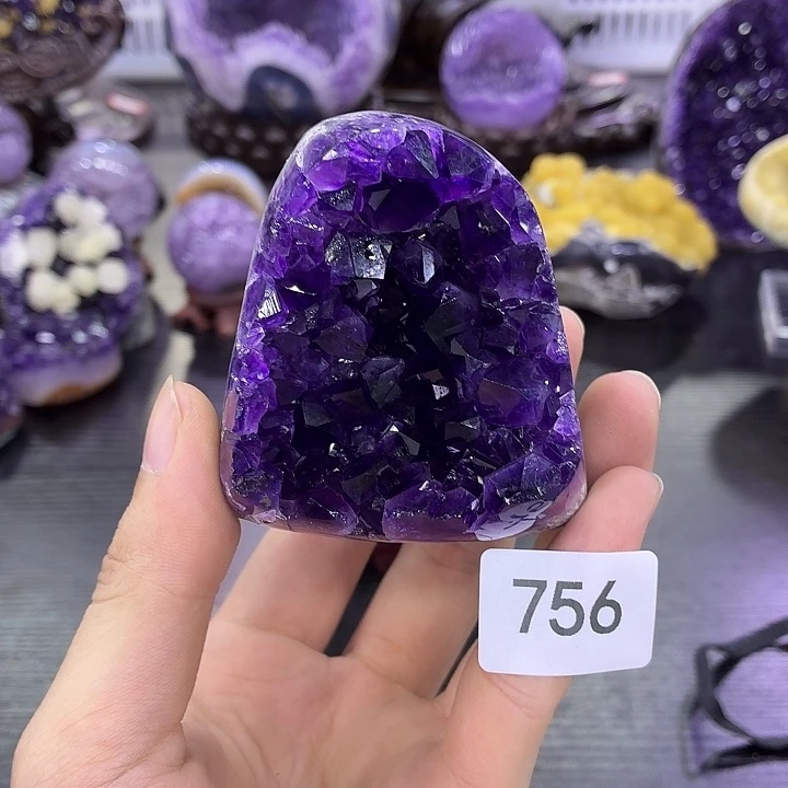 水晶大型摆件（非配饰）未镶嵌