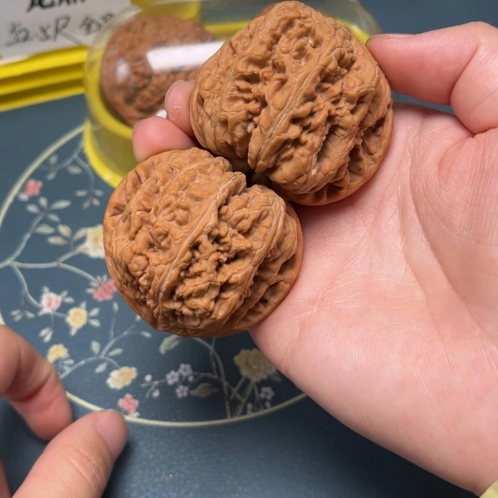 文玩核桃吊坠47-16115-05