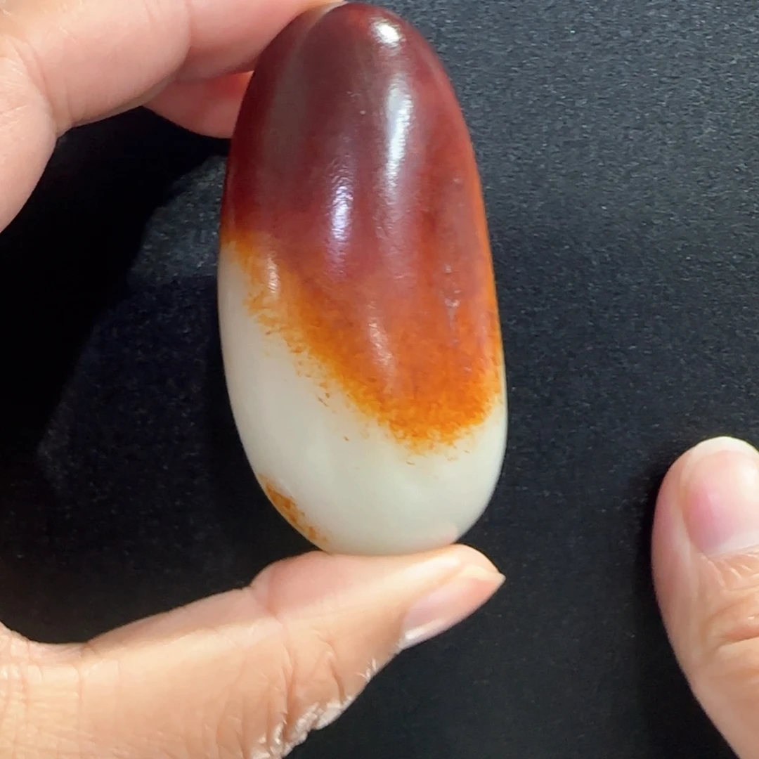 和田玉未镶嵌耳饰