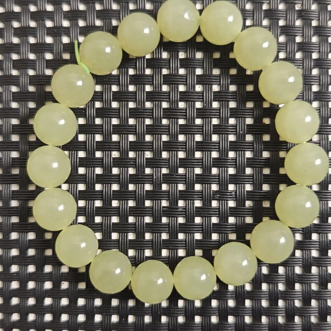 和田玉未镶嵌手串