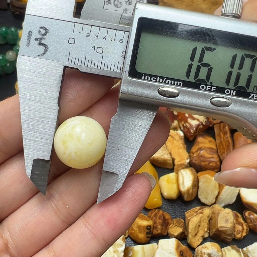 未镶嵌定制琥珀蜜蜡