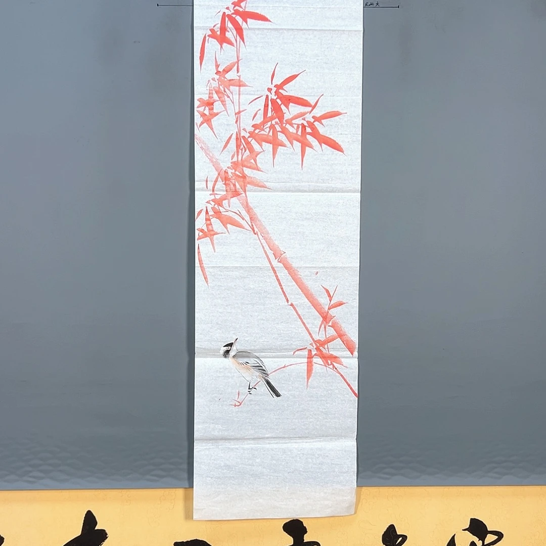 国画600 花鸟和蝴蝶是在不同