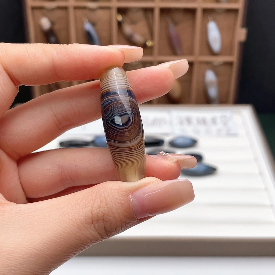 玛瑙/玉髓颈饰合金念***杯