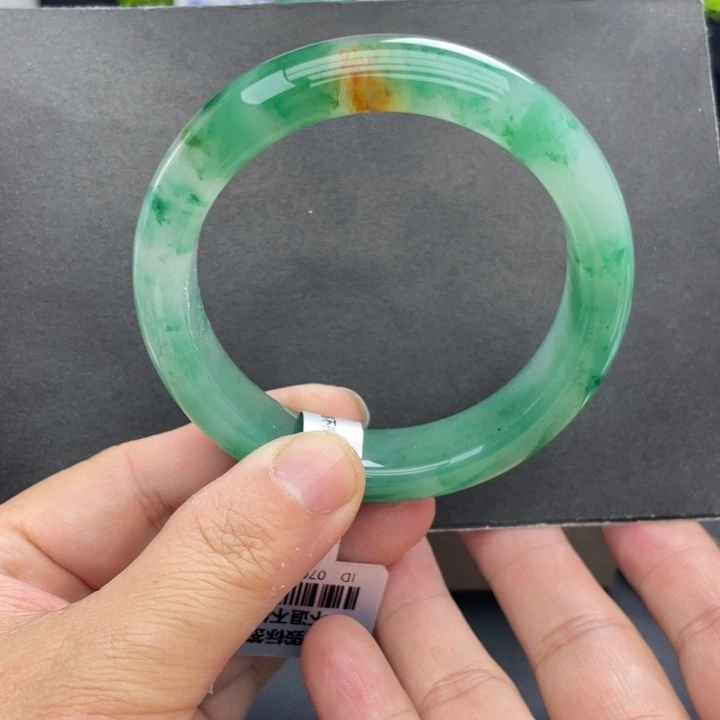 石英质玉未镶嵌手镯58/59
