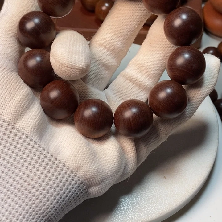 绰***蛇檀香木老山檀香檀香王2.0*12，焦糖奶甜香