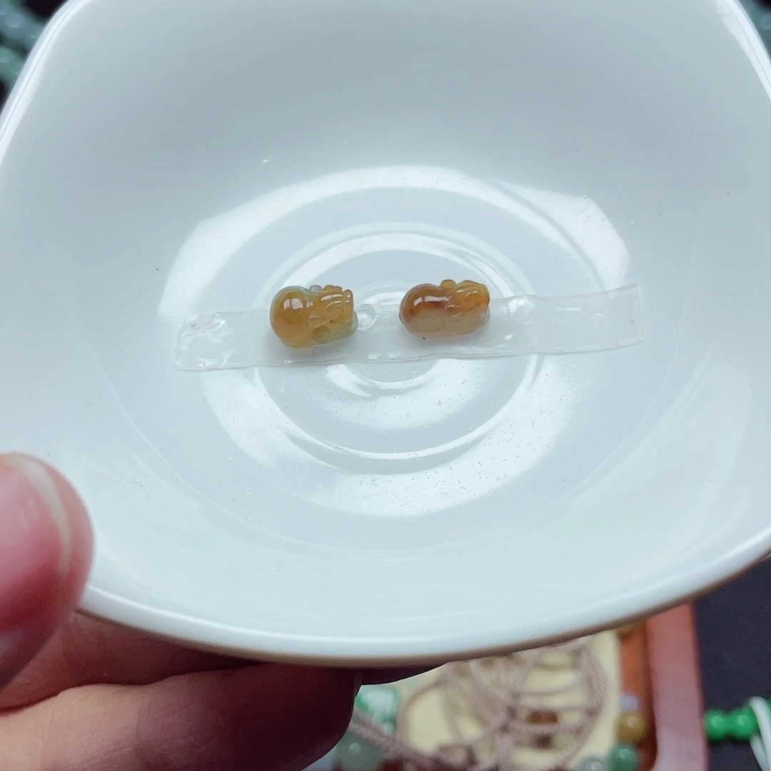 宇***哥翡翠未镶嵌手链天然缅甸翡翠A货卡