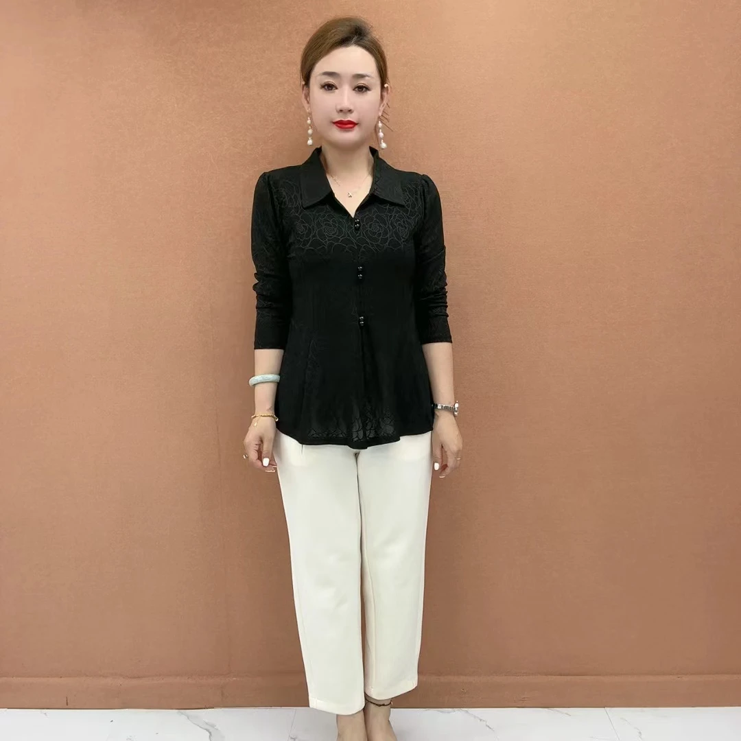 新款厚款法式纽扣翻领中老年女装洋气秋装衫