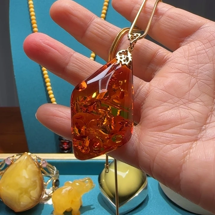 琥珀未镶嵌颈饰波兰设计款琥珀蜜蜡