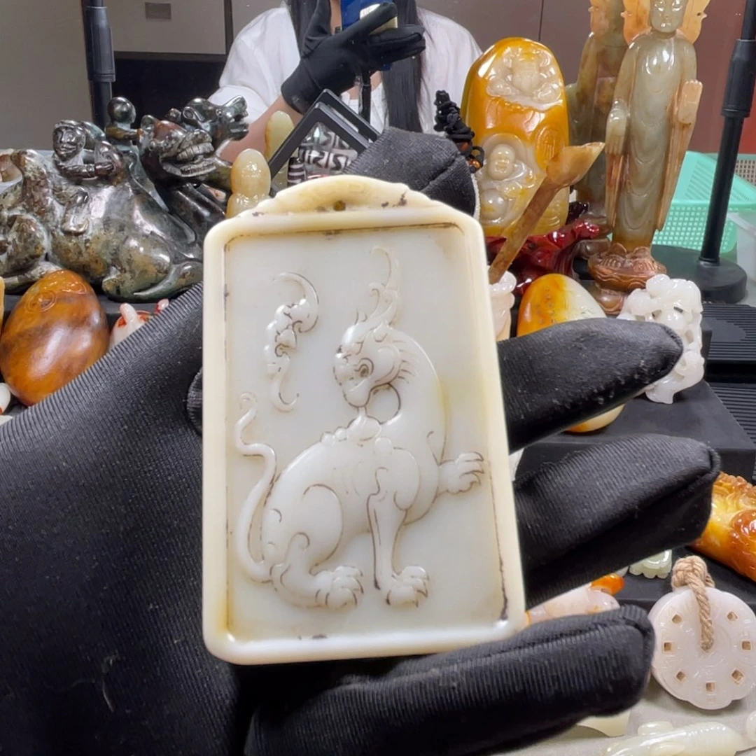 和田玉未镶嵌挂件1