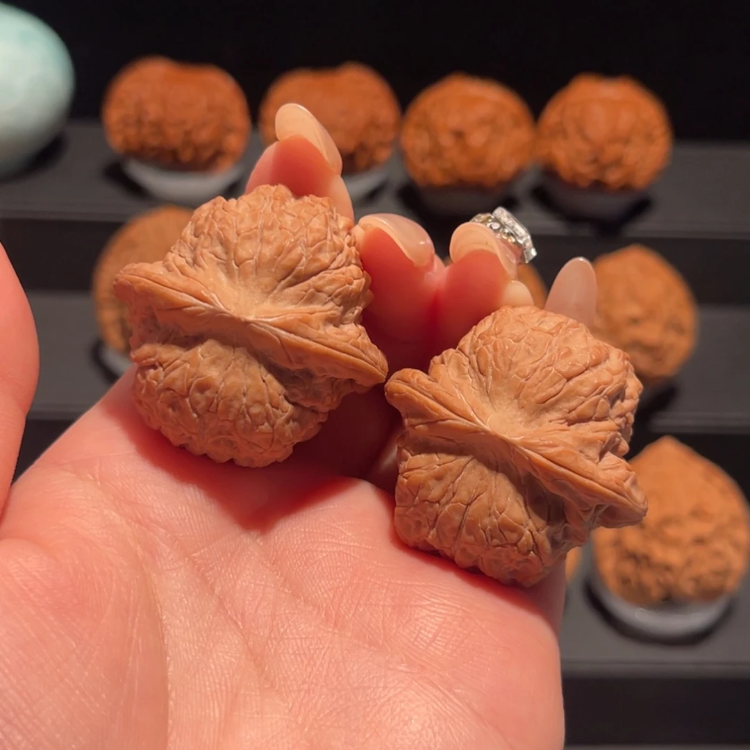 血麒麟38，全品，精品