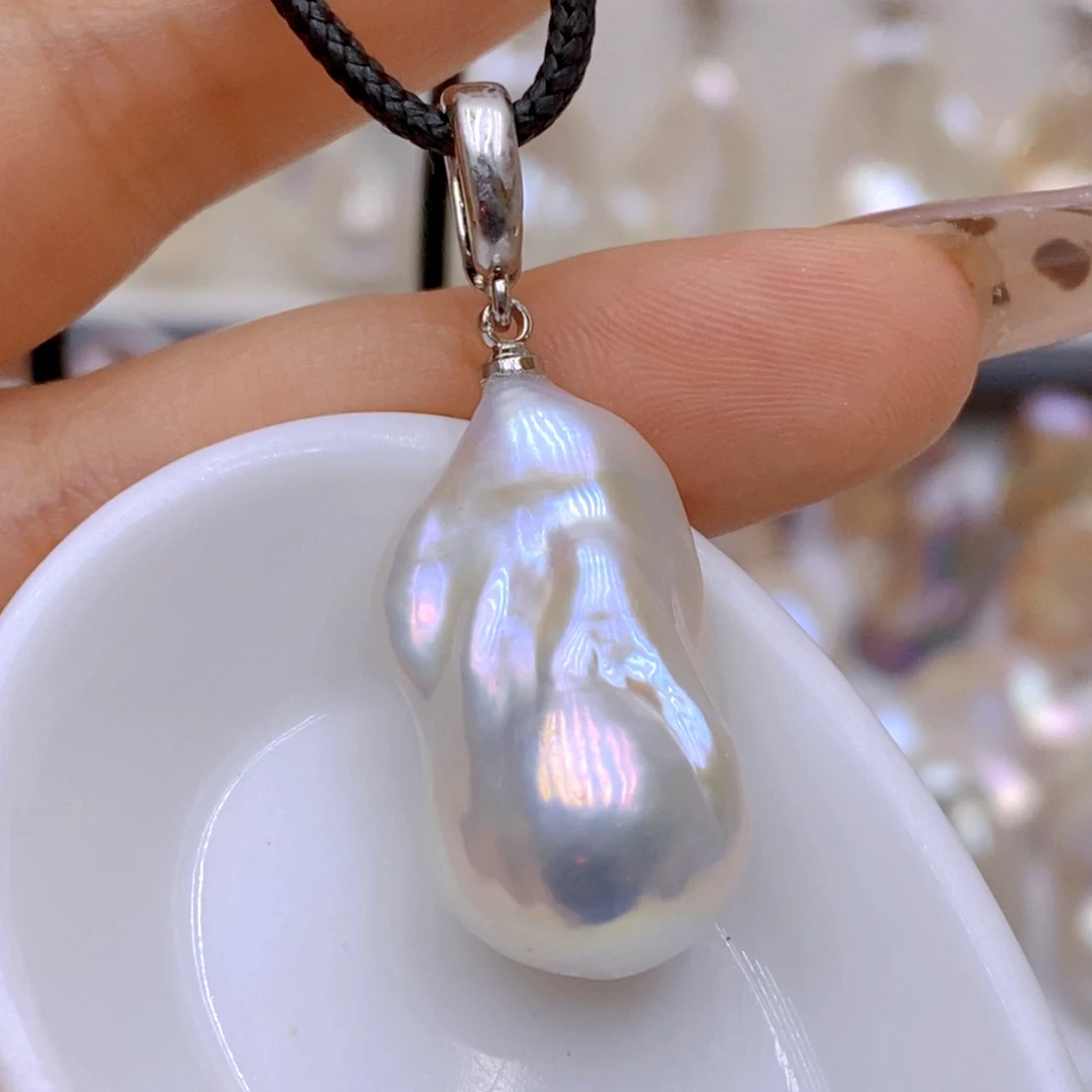 颈饰淡水珍珠未镶嵌