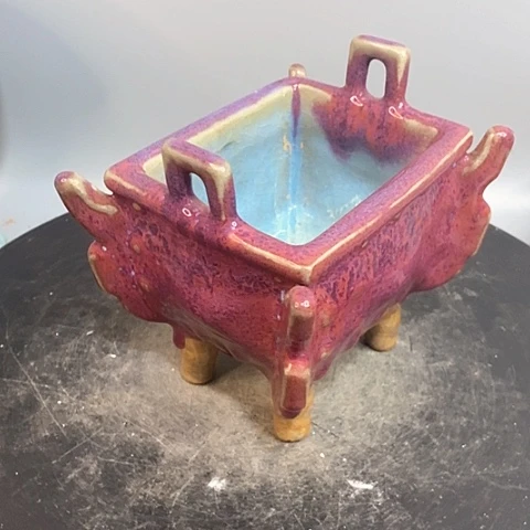 摆件钧窑四方鼎造型独特