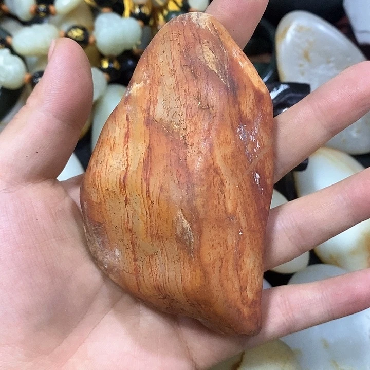和田玉（糖玉）未镶嵌把件大*人