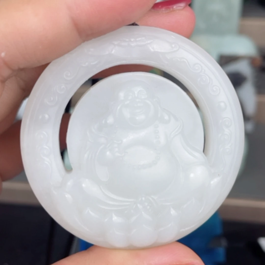 【闪购商品】颈饰未镶嵌和田玉