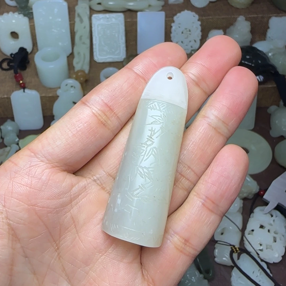 和田玉挂件未镶嵌