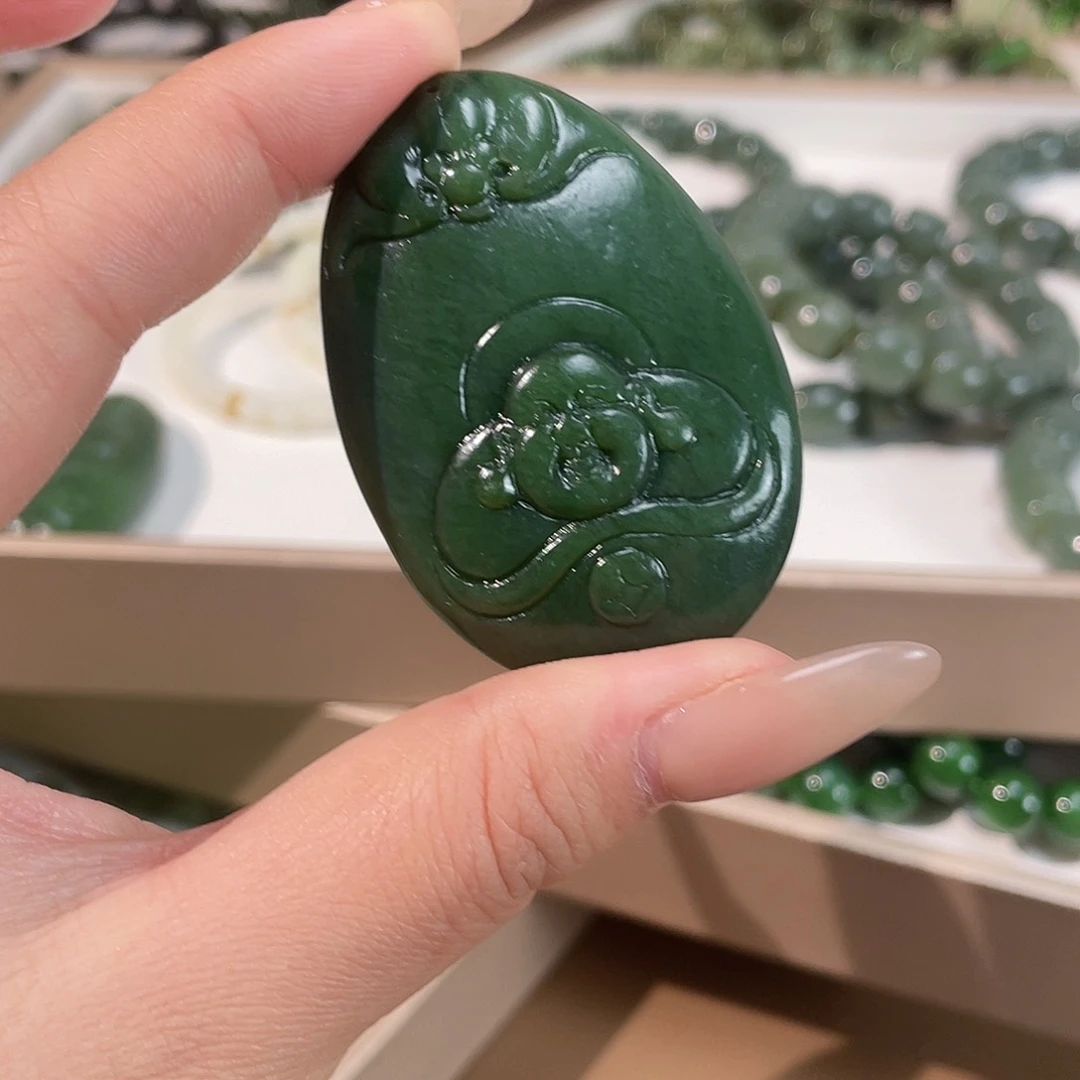 和田玉（碧玉）手链未镶嵌