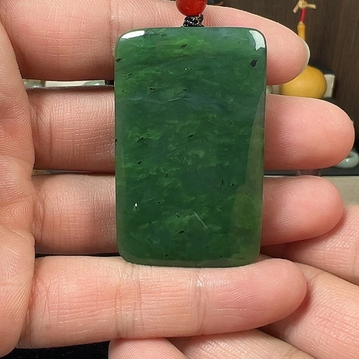 m***杨和田玉未镶嵌颈饰