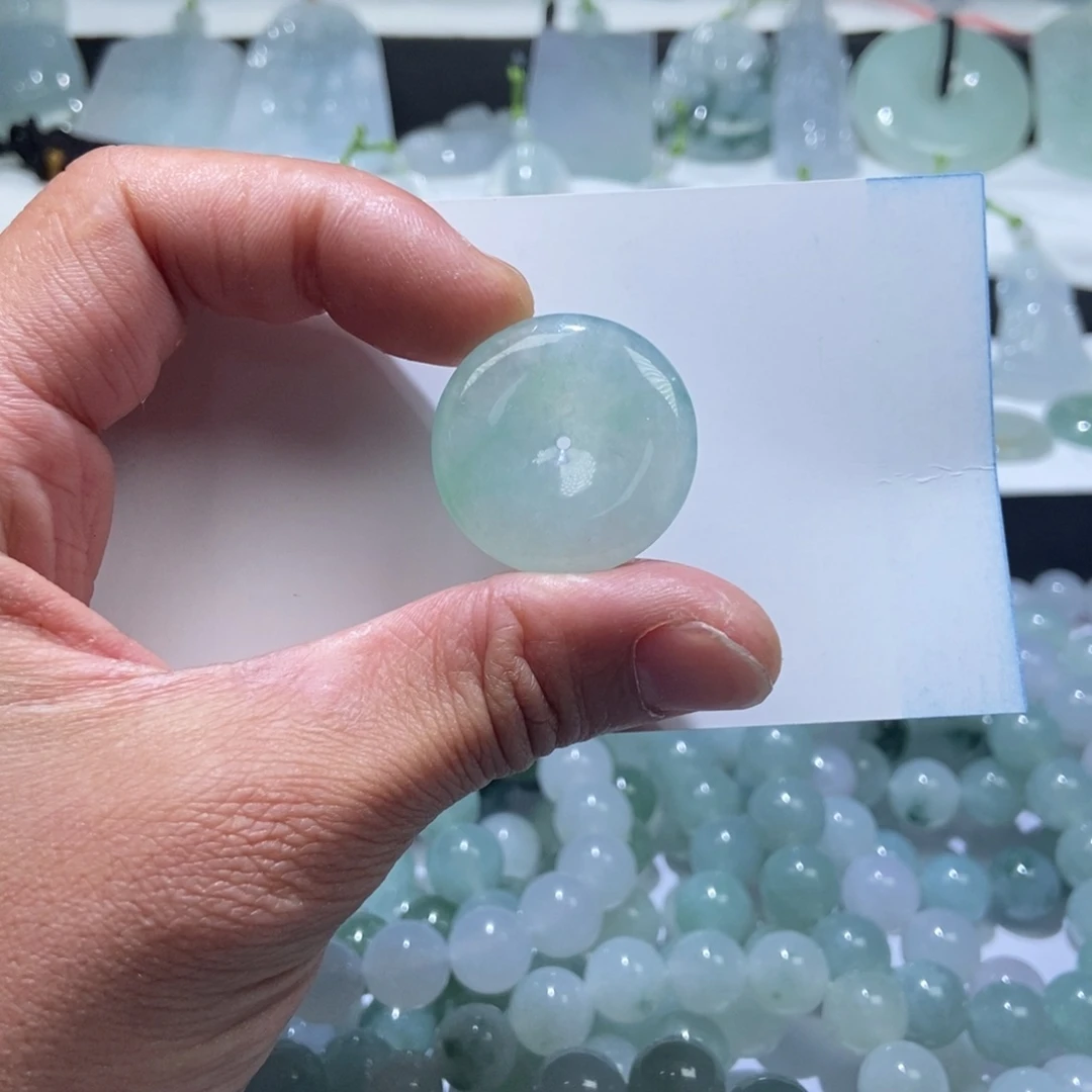 定制翡翠未镶嵌平安扣