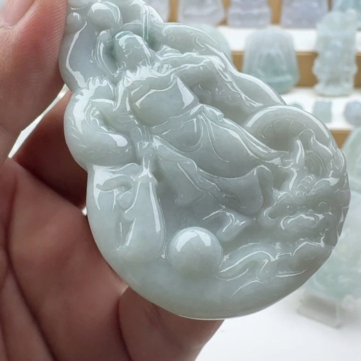翡翠未镶嵌颈饰天然缅甸A货翡翠