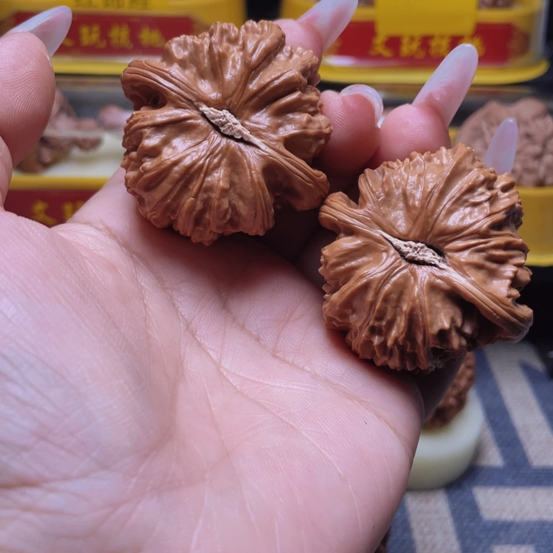 吊坠文玩核桃45白狮子文玩