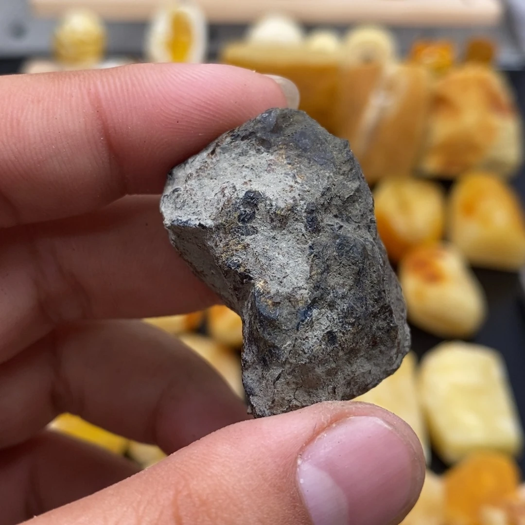 定制琥珀未镶嵌结****肉天然蜜蜡原石加工不退不换