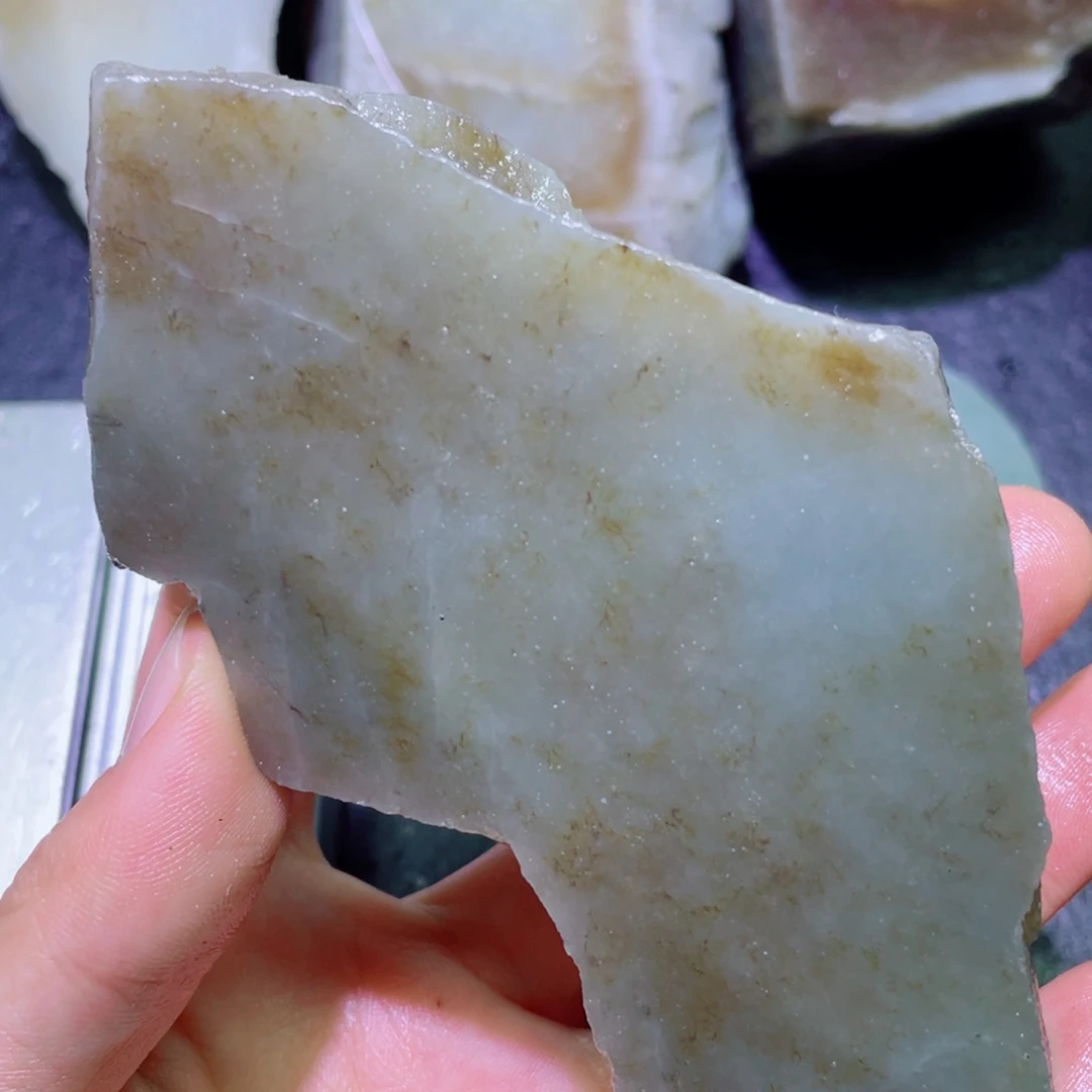 和田玉未镶嵌珠宝半成品