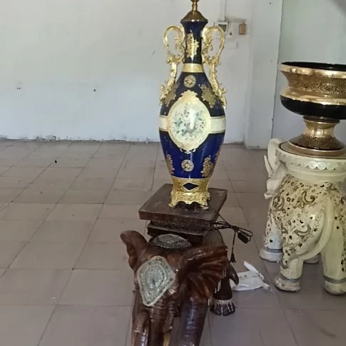 陶瓷瑕疵。。。。。。。。。。。。。。？？