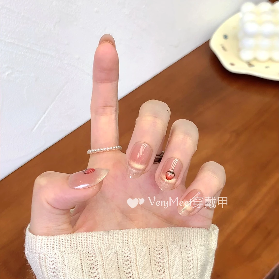 VERY MEET甜美冰透粉金沙微笑猫眼草莓美甲可爱腮红显白美甲贴L40