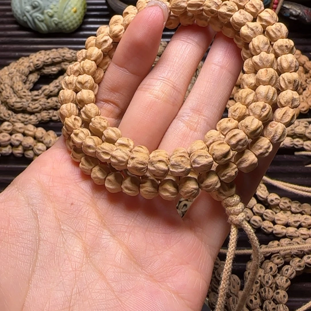 愚***山吊坠柏香籽/百香籽