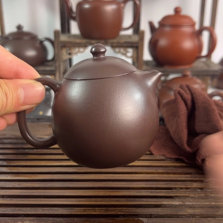 茶壶紫砂原矿紫砂手工制作