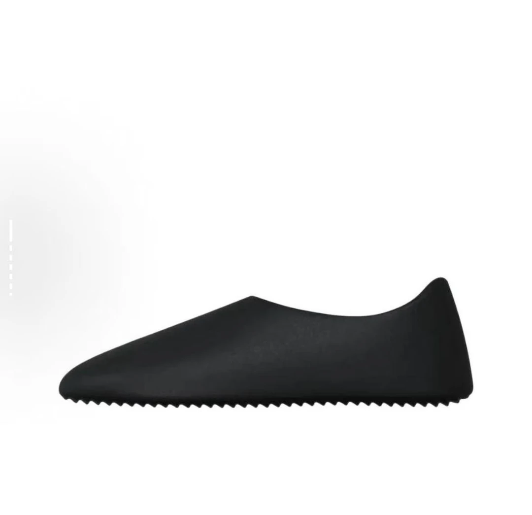 未使用 maje 未使用YEEZY SL-01 圆头套脚 薄底鞋 低帮黑色