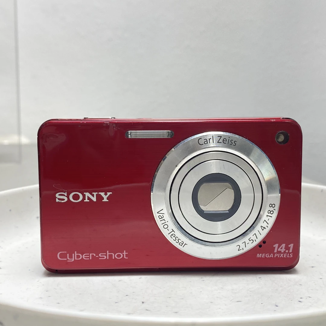 9新 Sony/索尼 索尼W560 1400万像素4倍变焦数码ccd