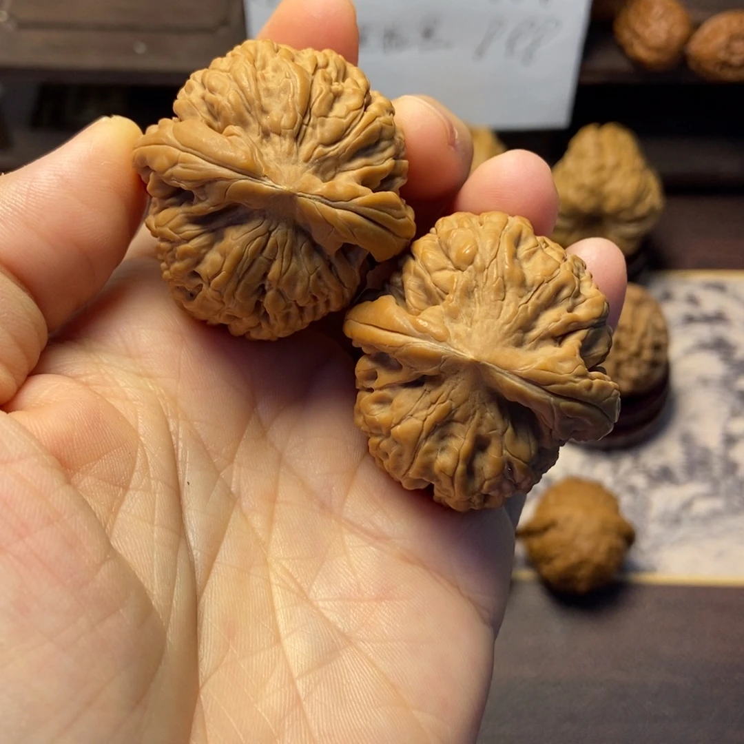 把件文玩核桃全品莲花尺寸40