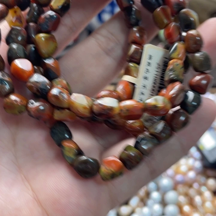 南红玛瑙未镶嵌手链