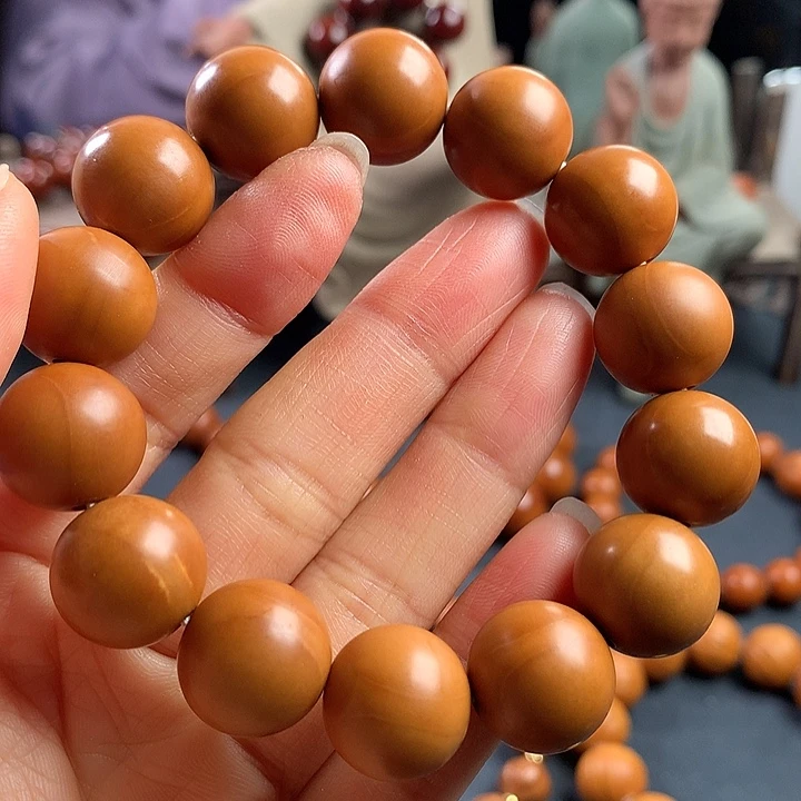 手串橄榄核1.55树王核